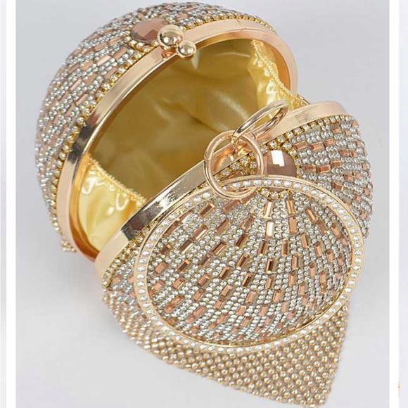 Fabulous Night Bag - Picture 3 of 6